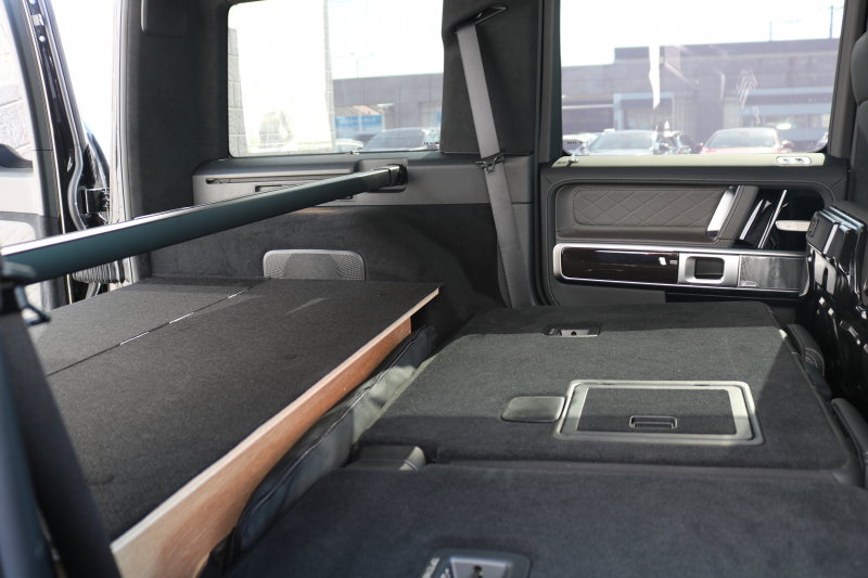 メルセデスベンツ Gクラス G400d ﾏﾇﾌｧｸﾄｩｰｱED　現行型 左H AMGﾗｲﾝ ﾗｸﾞｼﾞｭｱﾘｰPKG ﾚｰﾀﾞｰｾｰﾌﾃｨPKG ｻﾝﾙｰﾌ ﾂｰﾄﾝ革ｼｰﾄ ﾒﾓﾘｰ付Pｼｰﾄ 全席ﾋｰﾀｰ ﾍﾞﾝﾁﾚｰﾀｰ 純正12.3ｲﾝﾁﾜｲﾄﾞﾅﾋﾞ地ﾃﾞｼﾞ Burmester 360°ｶﾒﾗ appleCarplay AndroidAuto PTS LEDﾗｲﾄ AMG20ｲﾝﾁAW　新車保証