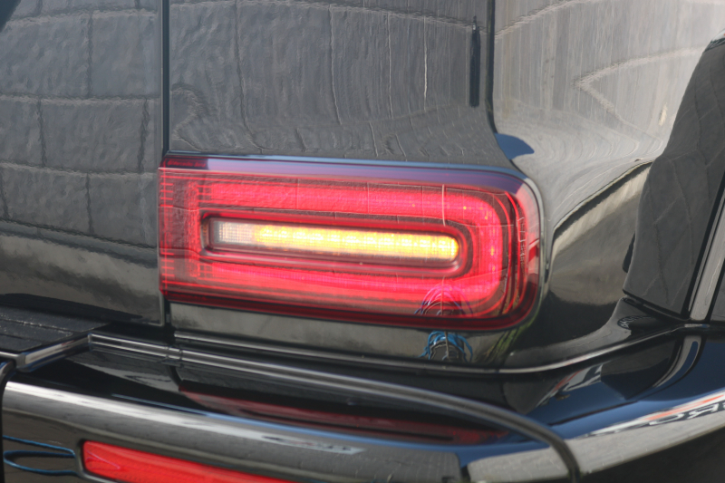 メルセデスベンツ Gクラス G400d ﾏﾇﾌｧｸﾄｩｰｱED　現行型 左H AMGﾗｲﾝ ﾗｸﾞｼﾞｭｱﾘｰPKG ﾚｰﾀﾞｰｾｰﾌﾃｨPKG ｻﾝﾙｰﾌ ﾂｰﾄﾝ革ｼｰﾄ ﾒﾓﾘｰ付Pｼｰﾄ 全席ﾋｰﾀｰ ﾍﾞﾝﾁﾚｰﾀｰ 純正12.3ｲﾝﾁﾜｲﾄﾞﾅﾋﾞ地ﾃﾞｼﾞ Burmester 360°ｶﾒﾗ appleCarplay AndroidAuto PTS LEDﾗｲﾄ AMG20ｲﾝﾁAW　新車保証