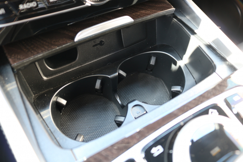 メルセデスベンツ Gクラス G400d ﾏﾇﾌｧｸﾄｩｰｱED　現行型 左H AMGﾗｲﾝ ﾗｸﾞｼﾞｭｱﾘｰPKG ﾚｰﾀﾞｰｾｰﾌﾃｨPKG ｻﾝﾙｰﾌ ﾂｰﾄﾝ革ｼｰﾄ ﾒﾓﾘｰ付Pｼｰﾄ 全席ﾋｰﾀｰ ﾍﾞﾝﾁﾚｰﾀｰ 純正12.3ｲﾝﾁﾜｲﾄﾞﾅﾋﾞ地ﾃﾞｼﾞ Burmester 360°ｶﾒﾗ appleCarplay AndroidAuto PTS LEDﾗｲﾄ AMG20ｲﾝﾁAW　新車保証