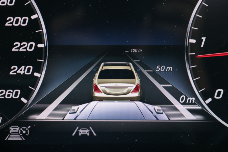 メルセデスベンツ Gクラス G400d AMGﾗｲﾝ　現行型(MC後NEWｲﾝﾃﾘｱ) ﾗｸﾞｼﾞｭｱﾘｰPKG ﾚｰﾀﾞｰｾｰﾌﾃｨPKG SR ﾅｯﾊﾟ黒革ｼｰﾄ ﾒﾓﾘｰ付Pｼｰﾄ 全席ﾋｰﾀｰ 純正12.3ｲﾝﾁﾜｲﾄﾞﾅﾋﾞ地ﾃﾞｼﾞ Burmester 360°ｶﾒﾗ appleCarplay AndroidAuto PTS LEDﾗｲﾄ ｱﾀﾞﾌﾟﾃｨﾌﾞﾀﾞﾝﾋﾟﾝｸﾞ AMG20ｲﾝﾁAW　新車保証