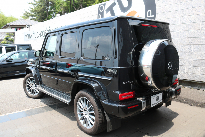 メルセデスベンツ Gクラス G400d AMGﾗｲﾝ　現行型(MC後NEWｲﾝﾃﾘｱ) ﾗｸﾞｼﾞｭｱﾘｰPKG ﾚｰﾀﾞｰｾｰﾌﾃｨPKG SR ﾅｯﾊﾟ黒革ｼｰﾄ ﾒﾓﾘｰ付Pｼｰﾄ 全席ﾋｰﾀｰ 純正12.3ｲﾝﾁﾜｲﾄﾞﾅﾋﾞ地ﾃﾞｼﾞ Burmester 360°ｶﾒﾗ appleCarplay AndroidAuto PTS LEDﾗｲﾄ ｱﾀﾞﾌﾟﾃｨﾌﾞﾀﾞﾝﾋﾟﾝｸﾞ AMG20ｲﾝﾁAW　新車保証