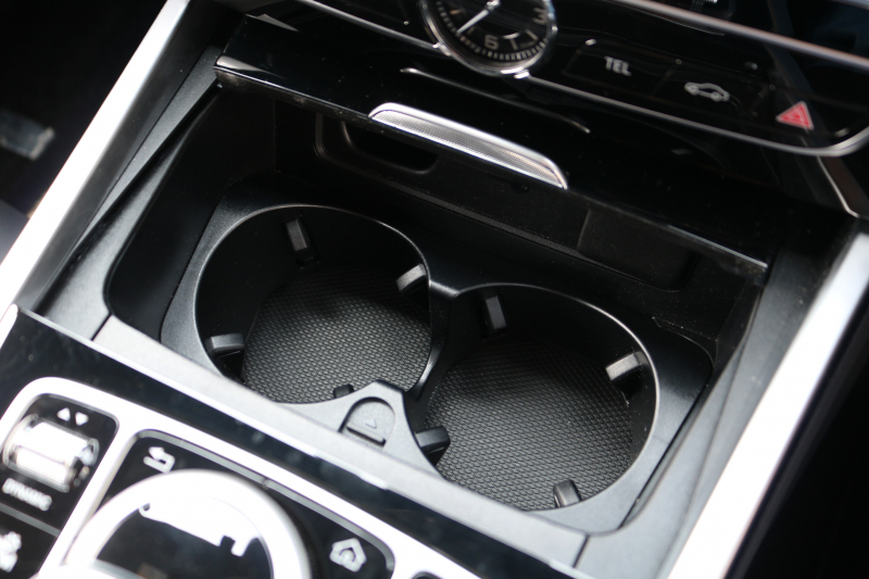 メルセデスベンツ Gクラス G400d AMGﾗｲﾝ　現行型(MC後NEWｲﾝﾃﾘｱ) ﾗｸﾞｼﾞｭｱﾘｰPKG ﾚｰﾀﾞｰｾｰﾌﾃｨPKG SR ﾅｯﾊﾟ黒革ｼｰﾄ ﾒﾓﾘｰ付Pｼｰﾄ 全席ﾋｰﾀｰ 純正12.3ｲﾝﾁﾜｲﾄﾞﾅﾋﾞ地ﾃﾞｼﾞ Burmester 360°ｶﾒﾗ appleCarplay AndroidAuto PTS LEDﾗｲﾄ ｱﾀﾞﾌﾟﾃｨﾌﾞﾀﾞﾝﾋﾟﾝｸﾞ AMG20ｲﾝﾁAW　新車保証