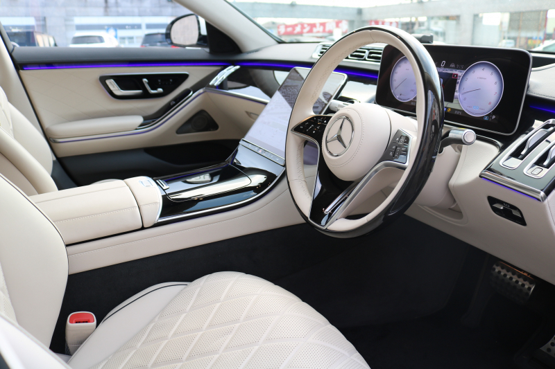 メルセデスベンツ Sクラス S500 4MATIC AMGﾗｲﾝ　現行型 ﾚｻﾞｰｴｸｽｸﾙｰｼﾌﾞPKG ﾍﾞｰｼｯｸPKG ﾚｰﾀﾞｰｾｰﾌﾃｨPKG ﾊﾟﾉﾗﾏSR  白ﾅｯﾊﾟ革ｼｰﾄ ｼｰﾄﾋｰﾀ ﾍﾞﾝﾁﾚｰﾀ DIGITALﾍｯﾄﾞ 純正ARﾅﾋﾞ地ﾃﾞｼﾞ MBUX 360度ｶﾒﾗ appleCarPlay AndroidAuto ﾘｱｱｸｽﾙｽﾃｱﾘﾝｸﾞ PTS HUD AMG20ｲﾝﾁAW　新車保証