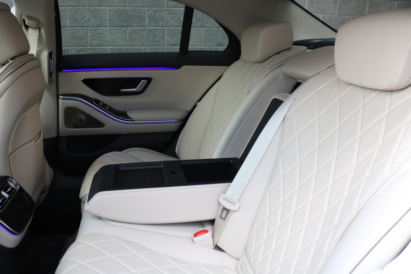 メルセデスベンツ Sクラス S500 4MATIC AMGﾗｲﾝ　現行型 ﾚｻﾞｰｴｸｽｸﾙｰｼﾌﾞPKG ﾍﾞｰｼｯｸPKG ﾚｰﾀﾞｰｾｰﾌﾃｨPKG ﾊﾟﾉﾗﾏSR  白ﾅｯﾊﾟ革ｼｰﾄ ｼｰﾄﾋｰﾀ ﾍﾞﾝﾁﾚｰﾀ DIGITALﾍｯﾄﾞ 純正ARﾅﾋﾞ地ﾃﾞｼﾞ MBUX 360度ｶﾒﾗ appleCarPlay AndroidAuto ﾘｱｱｸｽﾙｽﾃｱﾘﾝｸﾞ PTS HUD AMG20ｲﾝﾁAW　新車保証