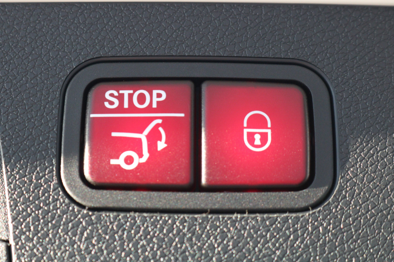 AMG Eクラス E53ﾜｺﾞﾝ 4MATIC+(ISG搭載ﾓﾃﾞﾙ)　後期型 ｴｸｽｸﾙｰｼﾌﾞPKG ｴﾅｼﾞｬｲｼﾞﾝｸﾞPKGﾌﾟﾗｽ ｴｱﾊﾞﾗﾝｽPKG ﾚｰﾀﾞｰｾｰﾌﾃｨPKG ﾊﾟﾉﾗﾏSR 黒ﾅｯﾊﾟ革 ｼｰﾄﾋｰﾀ ﾍﾞﾝﾁﾚｰﾀ 純正ﾅﾋﾞ地ﾃﾞｼﾞ 360°ｶﾒﾗ MBUX Burmester Applecarplay HUD PTS AMG20ｲﾝﾁAW　新車保証