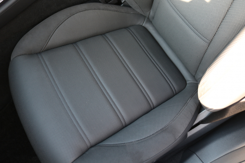 AMG Eクラス E53ﾜｺﾞﾝ 4MATIC+(ISG搭載ﾓﾃﾞﾙ)　後期型 ｴｸｽｸﾙｰｼﾌﾞPKG ｴﾅｼﾞｬｲｼﾞﾝｸﾞPKGﾌﾟﾗｽ ｴｱﾊﾞﾗﾝｽPKG ﾚｰﾀﾞｰｾｰﾌﾃｨPKG ﾊﾟﾉﾗﾏSR 黒ﾅｯﾊﾟ革 ｼｰﾄﾋｰﾀ ﾍﾞﾝﾁﾚｰﾀ 純正ﾅﾋﾞ地ﾃﾞｼﾞ 360°ｶﾒﾗ MBUX Burmester Applecarplay HUD PTS AMG20ｲﾝﾁAW　新車保証