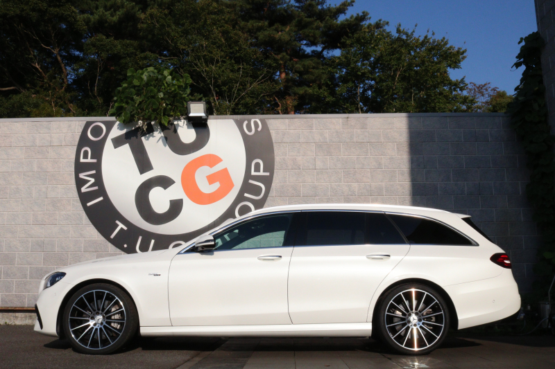 AMG Eクラス E53ﾜｺﾞﾝ 4MATIC+(ISG搭載ﾓﾃﾞﾙ)　後期型 ｴｸｽｸﾙｰｼﾌﾞPKG ｴﾅｼﾞｬｲｼﾞﾝｸﾞPKGﾌﾟﾗｽ ｴｱﾊﾞﾗﾝｽPKG ﾚｰﾀﾞｰｾｰﾌﾃｨPKG ﾊﾟﾉﾗﾏSR 黒ﾅｯﾊﾟ革 ｼｰﾄﾋｰﾀ ﾍﾞﾝﾁﾚｰﾀ 純正ﾅﾋﾞ地ﾃﾞｼﾞ 360°ｶﾒﾗ MBUX Burmester Applecarplay HUD PTS AMG20ｲﾝﾁAW　新車保証