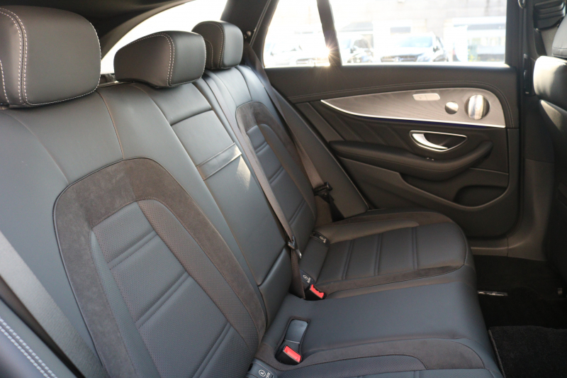 AMG Eクラス E53ﾜｺﾞﾝ 4MATIC+(ISG搭載ﾓﾃﾞﾙ)　後期型 ｴｸｽｸﾙｰｼﾌﾞPKG ｴﾅｼﾞｬｲｼﾞﾝｸﾞPKGﾌﾟﾗｽ ｴｱﾊﾞﾗﾝｽPKG ﾚｰﾀﾞｰｾｰﾌﾃｨPKG ﾊﾟﾉﾗﾏSR 黒ﾅｯﾊﾟ革 ｼｰﾄﾋｰﾀ ﾍﾞﾝﾁﾚｰﾀ 純正ﾅﾋﾞ地ﾃﾞｼﾞ 360°ｶﾒﾗ MBUX Burmester Applecarplay HUD PTS AMG20ｲﾝﾁAW　新車保証