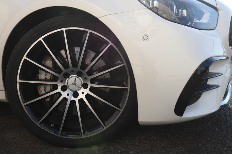 AMG Eクラス E53ﾜｺﾞﾝ 4MATIC+(ISG搭載ﾓﾃﾞﾙ)　後期型 ｴｸｽｸﾙｰｼﾌﾞPKG ｴﾅｼﾞｬｲｼﾞﾝｸﾞPKGﾌﾟﾗｽ ｴｱﾊﾞﾗﾝｽPKG ﾚｰﾀﾞｰｾｰﾌﾃｨPKG ﾊﾟﾉﾗﾏSR 黒ﾅｯﾊﾟ革 ｼｰﾄﾋｰﾀ ﾍﾞﾝﾁﾚｰﾀ 純正ﾅﾋﾞ地ﾃﾞｼﾞ 360°ｶﾒﾗ MBUX Burmester Applecarplay HUD PTS AMG20ｲﾝﾁAW　新車保証