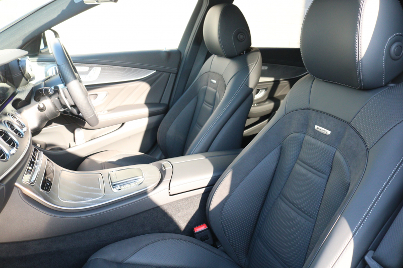 AMG Eクラス E53ﾜｺﾞﾝ 4MATIC+(ISG搭載ﾓﾃﾞﾙ)　後期型 ｴｸｽｸﾙｰｼﾌﾞPKG ｴﾅｼﾞｬｲｼﾞﾝｸﾞPKGﾌﾟﾗｽ ｴｱﾊﾞﾗﾝｽPKG ﾚｰﾀﾞｰｾｰﾌﾃｨPKG ﾊﾟﾉﾗﾏSR 黒ﾅｯﾊﾟ革 ｼｰﾄﾋｰﾀ ﾍﾞﾝﾁﾚｰﾀ 純正ﾅﾋﾞ地ﾃﾞｼﾞ 360°ｶﾒﾗ MBUX Burmester Applecarplay HUD PTS AMG20ｲﾝﾁAW　新車保証