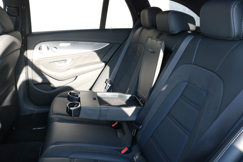 AMG Eクラス E53ﾜｺﾞﾝ 4MATIC+(ISG搭載ﾓﾃﾞﾙ)　後期型 ｴｸｽｸﾙｰｼﾌﾞPKG ｴﾅｼﾞｬｲｼﾞﾝｸﾞPKGﾌﾟﾗｽ ｴｱﾊﾞﾗﾝｽPKG ﾚｰﾀﾞｰｾｰﾌﾃｨPKG ﾊﾟﾉﾗﾏSR 黒ﾅｯﾊﾟ革 ｼｰﾄﾋｰﾀ ﾍﾞﾝﾁﾚｰﾀ 純正ﾅﾋﾞ地ﾃﾞｼﾞ 360°ｶﾒﾗ MBUX Burmester Applecarplay HUD PTS AMG20ｲﾝﾁAW　新車保証