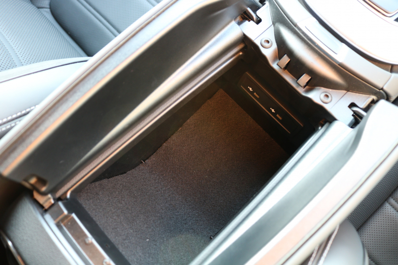 AMG Eクラス E53ﾜｺﾞﾝ 4MATIC+(ISG搭載ﾓﾃﾞﾙ)　後期型 ｴｸｽｸﾙｰｼﾌﾞPKG ｴﾅｼﾞｬｲｼﾞﾝｸﾞPKGﾌﾟﾗｽ ｴｱﾊﾞﾗﾝｽPKG ﾚｰﾀﾞｰｾｰﾌﾃｨPKG ﾊﾟﾉﾗﾏSR 黒ﾅｯﾊﾟ革 ｼｰﾄﾋｰﾀ ﾍﾞﾝﾁﾚｰﾀ 純正ﾅﾋﾞ地ﾃﾞｼﾞ 360°ｶﾒﾗ MBUX Burmester Applecarplay HUD PTS AMG20ｲﾝﾁAW　新車保証