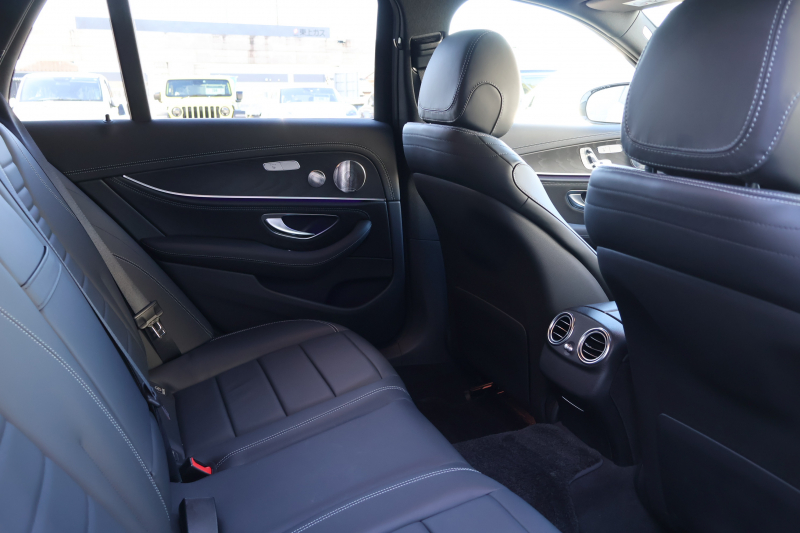 メルセデスベンツ Eクラス E220dﾜｺﾞﾝ ｽﾎﾟｰﾂ　後期型 ｴｸｽｸﾙｰｼﾌﾞPKG AMGﾗｲﾝｲﾝﾃﾘｱPKG ｴｱﾊﾞﾗﾝｽPKG ﾚｰﾀﾞｰｾｰﾌﾃｨPKG 1ｵｰﾅｰ ﾊﾟﾉﾗﾏSR 黒ﾅｯﾊﾟ革 ｼｰﾄﾋｰﾀ 純正ﾅﾋﾞ地ﾃﾞｼﾞ 360°ｶﾒﾗ MBUX Burmester Applecarplay ﾜｲﾔﾚｽﾁｬｰｼﾞﾝｸﾞ HUD PTS AMG19ｲﾝﾁAW　新車保証
