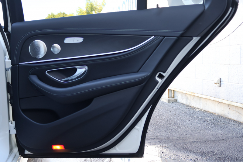 メルセデスベンツ Eクラス E220dﾜｺﾞﾝ ｽﾎﾟｰﾂ　後期型 ｴｸｽｸﾙｰｼﾌﾞPKG AMGﾗｲﾝｲﾝﾃﾘｱPKG ｴｱﾊﾞﾗﾝｽPKG ﾚｰﾀﾞｰｾｰﾌﾃｨPKG 1ｵｰﾅｰ ﾊﾟﾉﾗﾏSR 黒ﾅｯﾊﾟ革 ｼｰﾄﾋｰﾀ 純正ﾅﾋﾞ地ﾃﾞｼﾞ 360°ｶﾒﾗ MBUX Burmester Applecarplay ﾜｲﾔﾚｽﾁｬｰｼﾞﾝｸﾞ HUD PTS AMG19ｲﾝﾁAW　新車保証