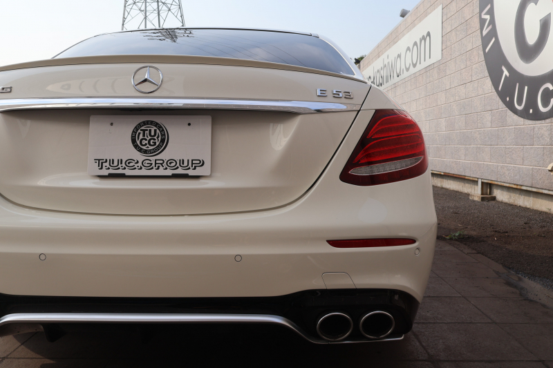 AMG Eクラス E53 4MATIC+　中期型 ｴｸｽｸﾙｰｼﾌﾞPKG AMGｽﾀﾘﾝｸﾞPKG(E53専用) ﾚｰﾀﾞｰｾｰﾌﾃｨPKG ｴｱﾊﾞﾗﾝｽPKG 1ｵｰﾅｰ ISG搭載 ﾊﾟﾉﾗﾏSR ｷｰﾚｽGO 黒ﾅｯﾊﾟ革 ｼｰﾄﾋｰﾀ ﾍﾞﾝﾁﾚｰﾀ 純正ﾅﾋﾞ地ﾃﾞｼﾞ 360°ｶﾒﾗ Burmester Applecarplay HUD PTS AMG20ｲﾝﾁAW　2年保証