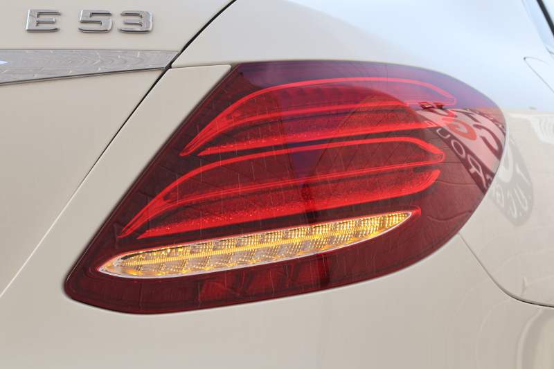 AMG Eクラス E53 4MATIC+　中期型 ｴｸｽｸﾙｰｼﾌﾞPKG AMGｽﾀﾘﾝｸﾞPKG(E53専用) ﾚｰﾀﾞｰｾｰﾌﾃｨPKG ｴｱﾊﾞﾗﾝｽPKG 1ｵｰﾅｰ ISG搭載 ﾊﾟﾉﾗﾏSR ｷｰﾚｽGO 黒ﾅｯﾊﾟ革 ｼｰﾄﾋｰﾀ ﾍﾞﾝﾁﾚｰﾀ 純正ﾅﾋﾞ地ﾃﾞｼﾞ 360°ｶﾒﾗ Burmester Applecarplay HUD PTS AMG20ｲﾝﾁAW　2年保証