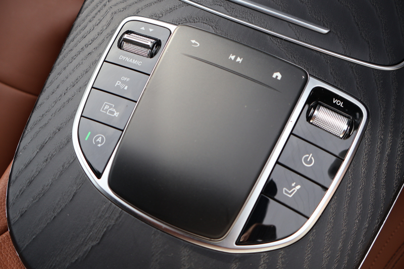 メルセデスベンツ Eクラス E220d ｽﾃｰｼｮﾝﾜｺﾞﾝ ｽﾎﾟｰﾂ　後期型 ｴｸｽｸﾙｰｼﾌﾞPKG ｴｱﾊﾞﾗﾝｽPKG ﾚｰﾀﾞｰｾｰﾌﾃｨPKG ﾊﾟﾉﾗﾏSR 茶ﾅｯﾊﾟ革 ｼｰﾄﾋｰﾀ 純正ﾅﾋﾞ地ﾃﾞｼﾞ 360°ｶﾒﾗ MBUX ARﾅﾋﾞｹﾞｰｼｮﾝ Burmester Applecarplay ﾜｲﾔﾚｽﾁｬｰｼﾞﾝｸﾞ HUD PTS AMG19ｲﾝﾁAW　2年保証