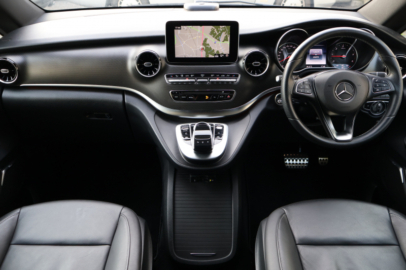 メルセデスベンツ Vクラス V220d ｱﾊﾞﾝｷﾞｬﾙﾄﾞ ﾛﾝｸﾞ　後期型 AMGﾗｲﾝ ﾚｰﾀﾞｰｾｰﾌﾃｨPKG ｴｸｽｸﾙｰｼﾌﾞｼｰﾄPKG 黒革 2列目ｴｸｽｸﾙｰｼﾌﾞｼｰﾄ ｼｰﾄﾋｰﾀ ﾍﾞﾝﾁﾚｰﾀ 純正ﾅﾋﾞ地ﾃﾞｼﾞ 360度ｶﾒﾗ Burmester LED AMG19ｲﾝﾁAW　2年保証