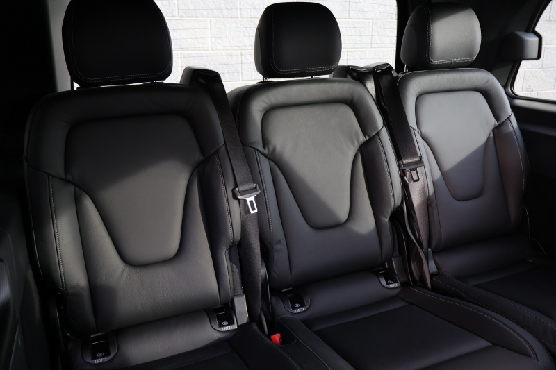 メルセデスベンツ Vクラス V220d ｱﾊﾞﾝｷﾞｬﾙﾄﾞ ﾛﾝｸﾞ　後期型 AMGﾗｲﾝ ﾚｰﾀﾞｰｾｰﾌﾃｨPKG ｴｸｽｸﾙｰｼﾌﾞｼｰﾄPKG 黒革 2列目ｴｸｽｸﾙｰｼﾌﾞｼｰﾄ ｼｰﾄﾋｰﾀ ﾍﾞﾝﾁﾚｰﾀ 純正ﾅﾋﾞ地ﾃﾞｼﾞ 360度ｶﾒﾗ Burmester LED AMG19ｲﾝﾁAW　2年保証