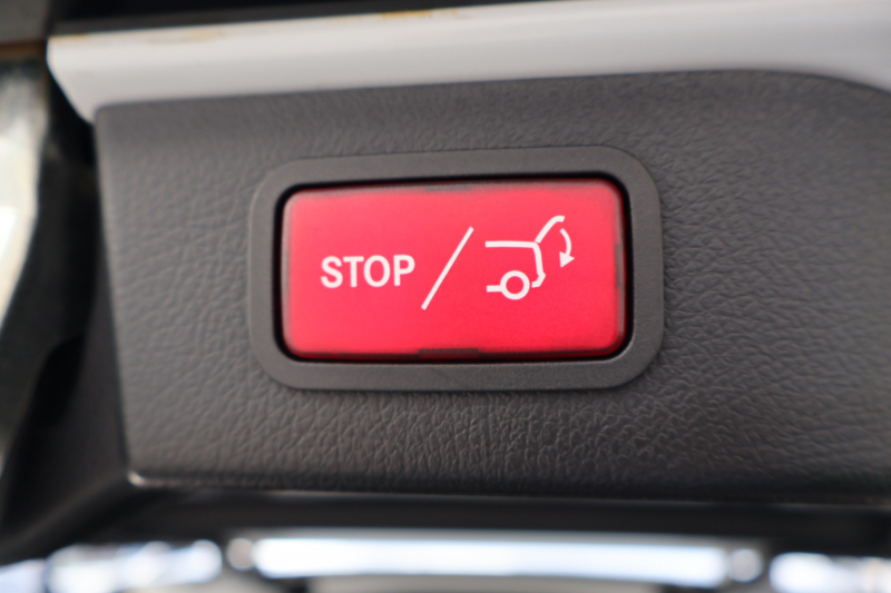 メルセデスベンツ Vクラス V220d ｱﾊﾞﾝｷﾞｬﾙﾄﾞ ﾛﾝｸﾞ　後期型 AMGﾗｲﾝ ﾚｰﾀﾞｰｾｰﾌﾃｨPKG ｴｸｽｸﾙｰｼﾌﾞｼｰﾄPKG 黒革 2列目ｴｸｽｸﾙｰｼﾌﾞｼｰﾄ ｼｰﾄﾋｰﾀ ﾍﾞﾝﾁﾚｰﾀ 純正ﾅﾋﾞ地ﾃﾞｼﾞ 360度ｶﾒﾗ Burmester LED AMG19ｲﾝﾁAW　2年保証