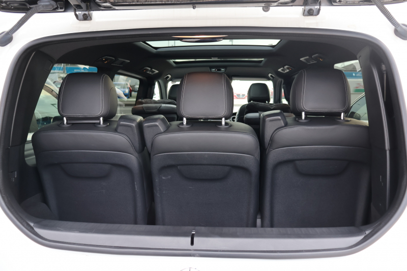 メルセデスベンツ Vクラス V220d ｱﾊﾞﾝｷﾞｬﾙﾄﾞ ﾛﾝｸﾞ　後期型 AMGﾗｲﾝ ﾚｰﾀﾞｰｾｰﾌﾃｨPKG ｴｸｽｸﾙｰｼﾌﾞｼｰﾄPKG 黒革 2列目ｴｸｽｸﾙｰｼﾌﾞｼｰﾄ ｼｰﾄﾋｰﾀ ﾍﾞﾝﾁﾚｰﾀ 純正ﾅﾋﾞ地ﾃﾞｼﾞ 360度ｶﾒﾗ Burmester LED AMG19ｲﾝﾁAW　2年保証