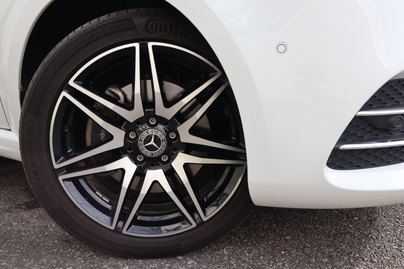 メルセデスベンツ Vクラス V220d ｱﾊﾞﾝｷﾞｬﾙﾄﾞ ﾛﾝｸﾞ　後期型 AMGﾗｲﾝ ﾚｰﾀﾞｰｾｰﾌﾃｨPKG ｴｸｽｸﾙｰｼﾌﾞｼｰﾄPKG 黒革 2列目ｴｸｽｸﾙｰｼﾌﾞｼｰﾄ ｼｰﾄﾋｰﾀ ﾍﾞﾝﾁﾚｰﾀ 純正ﾅﾋﾞ地ﾃﾞｼﾞ 360度ｶﾒﾗ Burmester LED AMG19ｲﾝﾁAW　2年保証