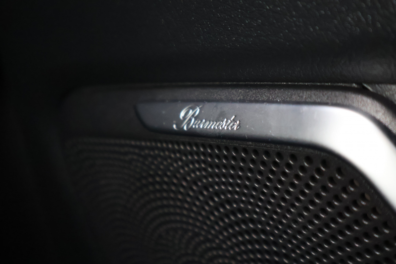 メルセデスベンツ Vクラス V220d ｱﾊﾞﾝｷﾞｬﾙﾄﾞ ﾛﾝｸﾞ　後期型 AMGﾗｲﾝ ﾚｰﾀﾞｰｾｰﾌﾃｨPKG ｴｸｽｸﾙｰｼﾌﾞｼｰﾄPKG 黒革 2列目ｴｸｽｸﾙｰｼﾌﾞｼｰﾄ ｼｰﾄﾋｰﾀ ﾍﾞﾝﾁﾚｰﾀ 純正ﾅﾋﾞ地ﾃﾞｼﾞ 360度ｶﾒﾗ Burmester LED AMG19ｲﾝﾁAW　2年保証