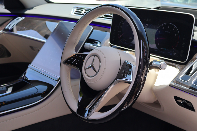 メルセデスベンツ Sクラス S500 4MATIC AMGﾗｲﾝ　現行型 ﾚｻﾞｰｴｸｽｸﾙｰｼﾌﾞPKG ﾍﾞｰｼｯｸPKG ﾚｰﾀﾞｰｾｰﾌﾃｨPKG ﾊﾟﾉﾗﾏSR  ﾍﾞｰｼﾞｭ革ｼｰﾄ ｼｰﾄﾋｰﾀ ﾍﾞﾝﾁﾚｰﾀ DIGITALﾍｯﾄﾞ 純正ARﾅﾋﾞ地ﾃﾞｼﾞ MBUX 3Dｺｯｸﾋﾟｯﾄ 360度ｶﾒﾗ AppleCarPlay ﾘｱｱｸｽﾙｽﾃｱ HUD AMG21ｲﾝﾁAW　2年保証