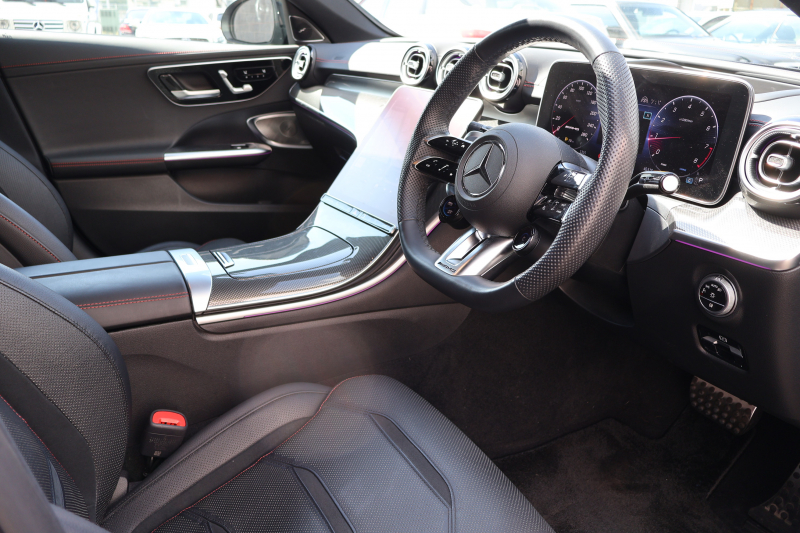 AMG Cクラス C43 4MATIC(BSG搭載ﾓﾃﾞﾙ)　現行型 Mercedes-AMGｴｸｽﾃﾘｱ＆ｲﾝﾃﾘｱ AMGﾅｲﾄPKG ﾚｰﾀﾞｰｾｰﾌﾃｨPKG ﾊﾟﾉﾗﾏSR 黒革 ｼｰﾄﾋｰﾀｰ ﾍﾞﾝﾁﾚｰﾀｰ MBUX ARﾅﾋﾞ地ﾃﾞｼﾞ 360度ｶﾒﾗ Burmester AppleCarPlay ﾘｱｱｸｽﾙｽﾃｱﾘﾝｸﾞ HUD AMG19ｲﾝﾁAW　新車保証