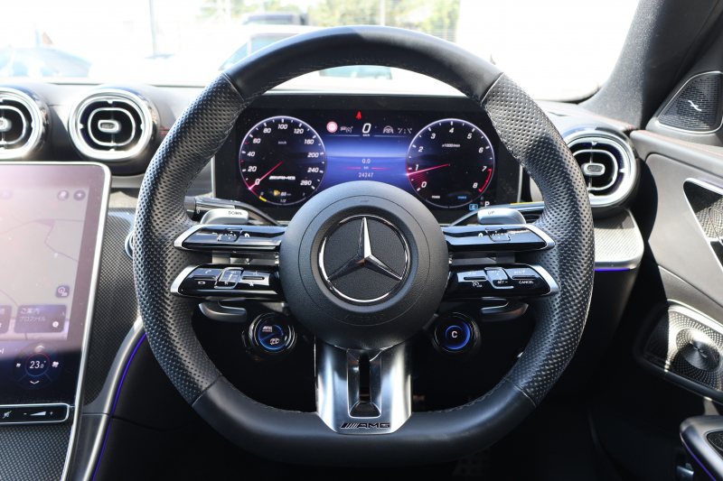 AMG Cクラス C43 4MATIC(BSG搭載ﾓﾃﾞﾙ)　現行型 Mercedes-AMGｴｸｽﾃﾘｱ＆ｲﾝﾃﾘｱ AMGﾅｲﾄPKG ﾚｰﾀﾞｰｾｰﾌﾃｨPKG ﾊﾟﾉﾗﾏSR 黒革 ｼｰﾄﾋｰﾀｰ ﾍﾞﾝﾁﾚｰﾀｰ MBUX ARﾅﾋﾞ地ﾃﾞｼﾞ 360度ｶﾒﾗ Burmester AppleCarPlay ﾘｱｱｸｽﾙｽﾃｱﾘﾝｸﾞ HUD AMG19ｲﾝﾁAW　新車保証