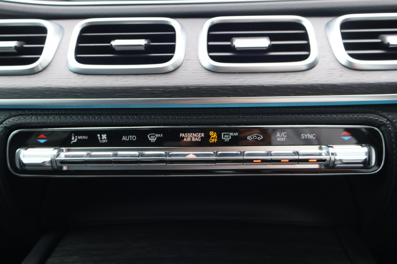 メルセデスベンツ GLE GLE400d 4MATIC ｽﾎﾟｰﾂ　ﾚｰﾀﾞｰｾｰﾌﾃｨPKG ｴﾅｼﾞｬｲｼﾞﾝｸﾞPKG ﾊﾟﾉﾗﾏSR 黒ﾅｯﾊﾟ革 ｼｰﾄﾋｰﾀｰ ﾍﾞﾝﾁﾚｰﾀｰ 純正12.3ｲﾝﾁﾅﾋﾞTV MBUX 360°ｶﾒﾗ Burmester 温冷機能付ｶｯﾌﾟﾎﾙﾀﾞｰ HUD LEDﾗｲﾄ AMG20ｲﾝﾁAW　2年保証