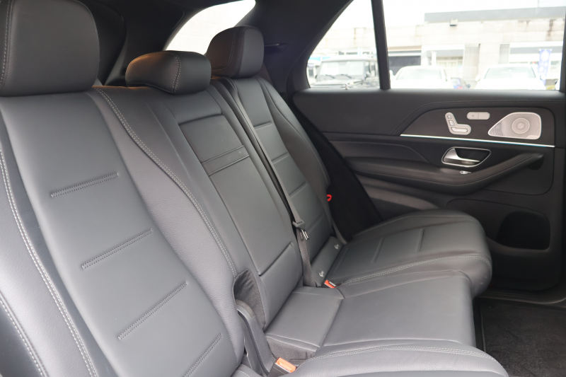 メルセデスベンツ GLE GLE400d 4MATIC ｽﾎﾟｰﾂ　ﾚｰﾀﾞｰｾｰﾌﾃｨPKG ｴﾅｼﾞｬｲｼﾞﾝｸﾞPKG ﾊﾟﾉﾗﾏSR 黒ﾅｯﾊﾟ革 ｼｰﾄﾋｰﾀｰ ﾍﾞﾝﾁﾚｰﾀｰ 純正12.3ｲﾝﾁﾅﾋﾞTV MBUX 360°ｶﾒﾗ Burmester 温冷機能付ｶｯﾌﾟﾎﾙﾀﾞｰ HUD LEDﾗｲﾄ AMG20ｲﾝﾁAW　2年保証