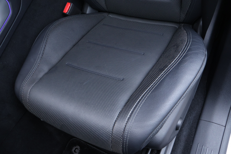 メルセデスベンツ GLE GLE400d 4MATIC ｽﾎﾟｰﾂ　ﾚｰﾀﾞｰｾｰﾌﾃｨPKG ｴﾅｼﾞｬｲｼﾞﾝｸﾞPKG ﾊﾟﾉﾗﾏSR 黒ﾅｯﾊﾟ革 ｼｰﾄﾋｰﾀｰ ﾍﾞﾝﾁﾚｰﾀｰ 純正12.3ｲﾝﾁﾅﾋﾞTV MBUX 360°ｶﾒﾗ Burmester 温冷機能付ｶｯﾌﾟﾎﾙﾀﾞｰ HUD LEDﾗｲﾄ AMG20ｲﾝﾁAW　2年保証