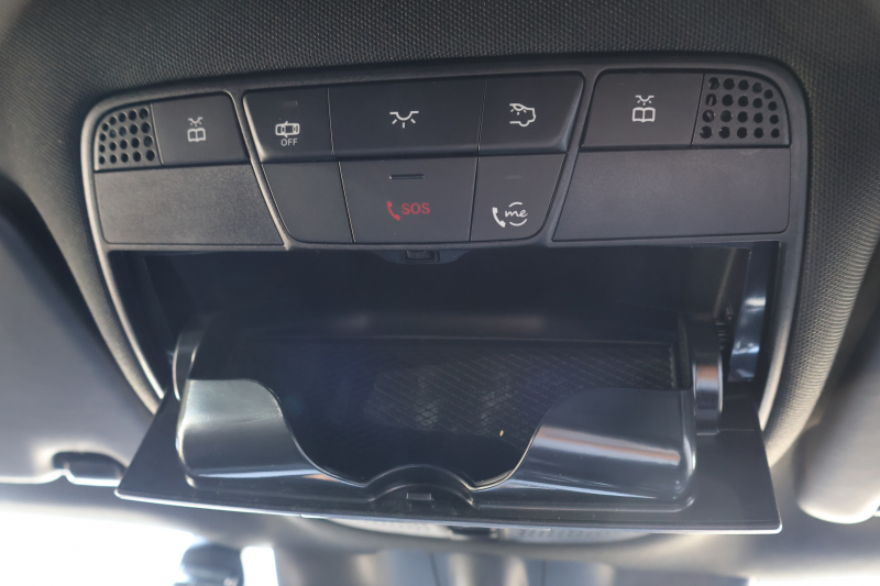 メルセデスベンツ GLCクーペ GLC220d 4MATIC ｸｰﾍﾟ AMGﾗｲﾝ　後期型 ﾚｻﾞｰｴｸｽｸﾙｰｼﾌﾞPKG ﾚｰﾀﾞｰｾｰﾌﾃｨPKG ｴｱﾊﾞﾗﾝｽPKG ﾊﾟﾉﾗﾏSR 黒革 ｼｰﾄﾋｰﾀ ﾍﾞﾝﾁﾚｰﾀ 純正10.25ｲﾝﾁﾅﾋﾞ地ﾃﾞｼﾞ ｺｯｸﾋﾟｯﾄDisp 360°ｶﾒﾗ Burmester 電動Rｹﾞｰﾄ HUD AMG19ｲﾝﾁAW　2年保証