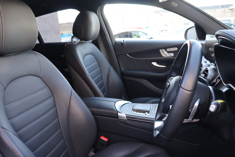 メルセデスベンツ GLCクーペ GLC220d 4MATIC ｸｰﾍﾟ AMGﾗｲﾝ　後期型 ﾚｻﾞｰｴｸｽｸﾙｰｼﾌﾞPKG ﾚｰﾀﾞｰｾｰﾌﾃｨPKG ｴｱﾊﾞﾗﾝｽPKG ﾊﾟﾉﾗﾏSR 黒革 ｼｰﾄﾋｰﾀ ﾍﾞﾝﾁﾚｰﾀ 純正10.25ｲﾝﾁﾅﾋﾞ地ﾃﾞｼﾞ ｺｯｸﾋﾟｯﾄDisp 360°ｶﾒﾗ Burmester 電動Rｹﾞｰﾄ HUD AMG19ｲﾝﾁAW　2年保証