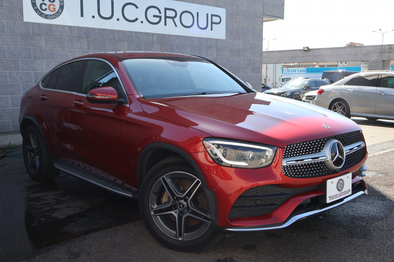 メルセデスベンツ GLCクーペ GLC220d 4MATIC ｸｰﾍﾟ AMGﾗｲﾝ　後期型 ﾚｻﾞｰｴｸｽｸﾙｰｼﾌﾞPKG ﾚｰﾀﾞｰｾｰﾌﾃｨPKG ｴｱﾊﾞﾗﾝｽPKG ﾊﾟﾉﾗﾏSR 黒革 ｼｰﾄﾋｰﾀ ﾍﾞﾝﾁﾚｰﾀ 純正10.25ｲﾝﾁﾅﾋﾞ地ﾃﾞｼﾞ ｺｯｸﾋﾟｯﾄDisp 360°ｶﾒﾗ Burmester 電動Rｹﾞｰﾄ HUD AMG19ｲﾝﾁAW　2年保証