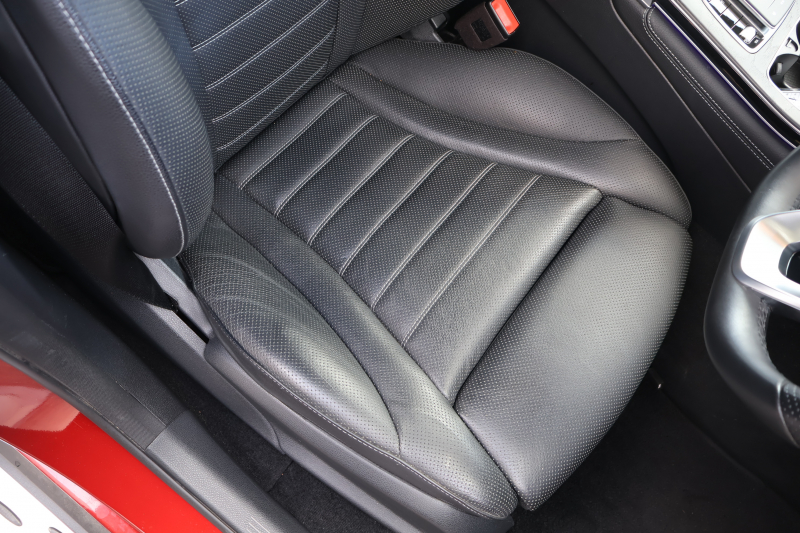 メルセデスベンツ GLCクーペ GLC220d 4MATIC ｸｰﾍﾟ AMGﾗｲﾝ　後期型 ﾚｻﾞｰｴｸｽｸﾙｰｼﾌﾞPKG ﾚｰﾀﾞｰｾｰﾌﾃｨPKG ｴｱﾊﾞﾗﾝｽPKG ﾊﾟﾉﾗﾏSR 黒革 ｼｰﾄﾋｰﾀ ﾍﾞﾝﾁﾚｰﾀ 純正10.25ｲﾝﾁﾅﾋﾞ地ﾃﾞｼﾞ ｺｯｸﾋﾟｯﾄDisp 360°ｶﾒﾗ Burmester 電動Rｹﾞｰﾄ HUD AMG19ｲﾝﾁAW　2年保証