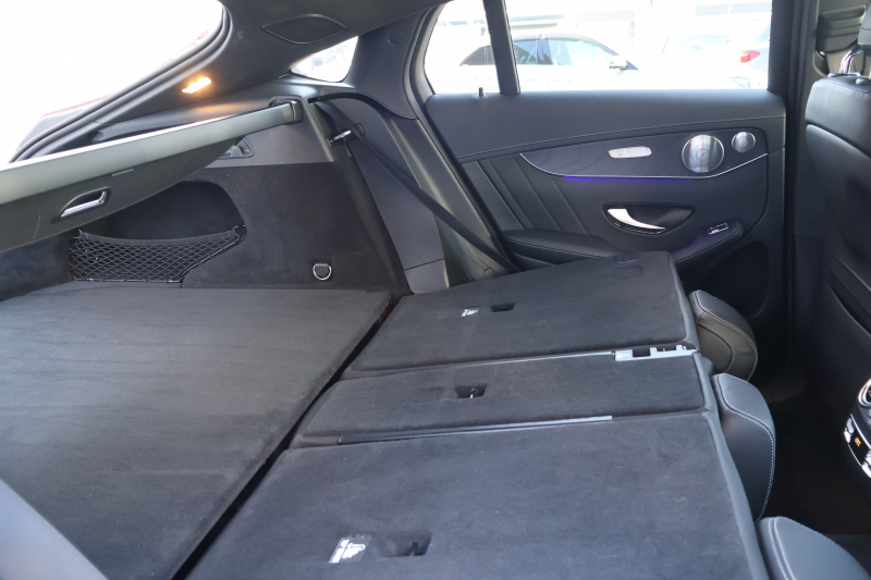 メルセデスベンツ GLCクーペ GLC220d 4MATIC ｸｰﾍﾟ AMGﾗｲﾝ　後期型 ﾚｻﾞｰｴｸｽｸﾙｰｼﾌﾞPKG ﾚｰﾀﾞｰｾｰﾌﾃｨPKG ｴｱﾊﾞﾗﾝｽPKG ﾊﾟﾉﾗﾏSR 黒革 ｼｰﾄﾋｰﾀ ﾍﾞﾝﾁﾚｰﾀ 純正10.25ｲﾝﾁﾅﾋﾞ地ﾃﾞｼﾞ ｺｯｸﾋﾟｯﾄDisp 360°ｶﾒﾗ Burmester 電動Rｹﾞｰﾄ HUD AMG19ｲﾝﾁAW　2年保証