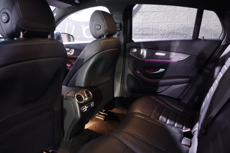 メルセデスベンツ GLCクーペ GLC220d 4MATIC ｸｰﾍﾟ AMGﾗｲﾝ　後期型 ﾚｻﾞｰｴｸｽｸﾙｰｼﾌﾞPKG ﾚｰﾀﾞｰｾｰﾌﾃｨPKG ｴｱﾊﾞﾗﾝｽPKG ｶﾞﾗｽSR 黒革 ｼｰﾄﾋｰﾀ ﾍﾞﾝﾁﾚｰﾀ 純正10.25ｲﾝﾁﾅﾋﾞ地ﾃﾞｼﾞ ｺｯｸﾋﾟｯﾄDisp 360°ｶﾒﾗ Burmester 電動Rｹﾞｰﾄ HUD AMG19ｲﾝﾁAW　2年保証