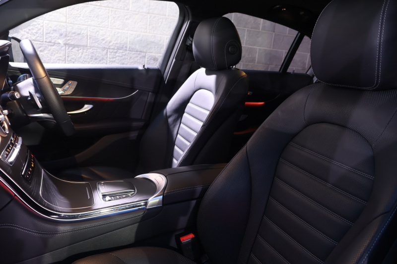 メルセデスベンツ GLCクーペ GLC220d 4MATIC ｸｰﾍﾟ AMGﾗｲﾝ　後期型 ﾚｻﾞｰｴｸｽｸﾙｰｼﾌﾞPKG ﾚｰﾀﾞｰｾｰﾌﾃｨPKG ｴｱﾊﾞﾗﾝｽPKG ｶﾞﾗｽSR 黒革 ｼｰﾄﾋｰﾀ ﾍﾞﾝﾁﾚｰﾀ 純正10.25ｲﾝﾁﾅﾋﾞ地ﾃﾞｼﾞ ｺｯｸﾋﾟｯﾄDisp 360°ｶﾒﾗ Burmester 電動Rｹﾞｰﾄ HUD AMG19ｲﾝﾁAW　2年保証