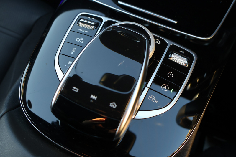 AMG Eクラス E43 4MATIC ｽﾃｰｼｮﾝﾜｺﾞﾝ　ｴｸｽｸﾙｰｼﾌﾞPKG ﾚｰﾀﾞｰｾｰﾌﾃｨPKG ｴｱﾊﾞﾗﾝｽPKG ﾊﾟﾉﾗﾏSR ｷｰﾚｽGO 黒ﾅｯﾊﾟ革 ｼｰﾄﾋｰﾀｰ ﾍﾞﾝﾁﾚｰﾀｰ 純正ﾅﾋﾞ地ﾃﾞｼﾞ 360°ｶﾒﾗ Burmesterｻﾗｳﾝﾄﾞ Applecarplay Android Auto 電動Rｹﾞｰﾄ HUD PTS AMG20ｲﾝﾁAW　2年保証