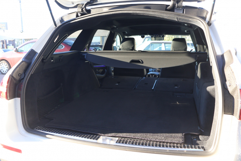 AMG Eクラス E43 4MATIC ｽﾃｰｼｮﾝﾜｺﾞﾝ　ｴｸｽｸﾙｰｼﾌﾞPKG ﾚｰﾀﾞｰｾｰﾌﾃｨPKG ｴｱﾊﾞﾗﾝｽPKG ﾊﾟﾉﾗﾏSR ｷｰﾚｽGO 黒ﾅｯﾊﾟ革 ｼｰﾄﾋｰﾀｰ ﾍﾞﾝﾁﾚｰﾀｰ 純正ﾅﾋﾞ地ﾃﾞｼﾞ 360°ｶﾒﾗ Burmesterｻﾗｳﾝﾄﾞ Applecarplay Android Auto 電動Rｹﾞｰﾄ HUD PTS AMG20ｲﾝﾁAW　2年保証