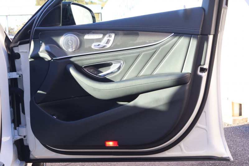 AMG Eクラス E43 4MATIC ｽﾃｰｼｮﾝﾜｺﾞﾝ　ｴｸｽｸﾙｰｼﾌﾞPKG ﾚｰﾀﾞｰｾｰﾌﾃｨPKG ｴｱﾊﾞﾗﾝｽPKG ﾊﾟﾉﾗﾏSR ｷｰﾚｽGO 黒ﾅｯﾊﾟ革 ｼｰﾄﾋｰﾀｰ ﾍﾞﾝﾁﾚｰﾀｰ 純正ﾅﾋﾞ地ﾃﾞｼﾞ 360°ｶﾒﾗ Burmesterｻﾗｳﾝﾄﾞ Applecarplay Android Auto 電動Rｹﾞｰﾄ HUD PTS AMG20ｲﾝﾁAW　2年保証