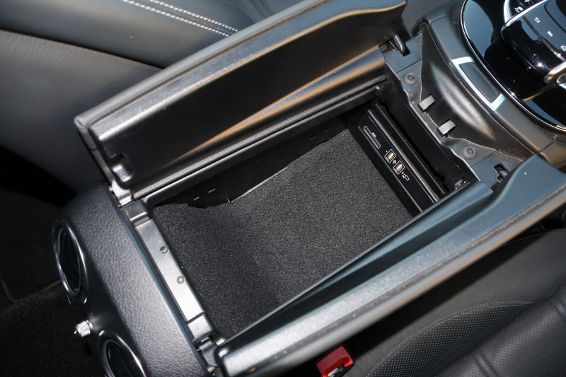 AMG Eクラス E43 4MATIC ｽﾃｰｼｮﾝﾜｺﾞﾝ　ｴｸｽｸﾙｰｼﾌﾞPKG ﾚｰﾀﾞｰｾｰﾌﾃｨPKG ｴｱﾊﾞﾗﾝｽPKG ﾊﾟﾉﾗﾏSR ｷｰﾚｽGO 黒ﾅｯﾊﾟ革 ｼｰﾄﾋｰﾀｰ ﾍﾞﾝﾁﾚｰﾀｰ 純正ﾅﾋﾞ地ﾃﾞｼﾞ 360°ｶﾒﾗ Burmesterｻﾗｳﾝﾄﾞ Applecarplay Android Auto 電動Rｹﾞｰﾄ HUD PTS AMG20ｲﾝﾁAW　2年保証