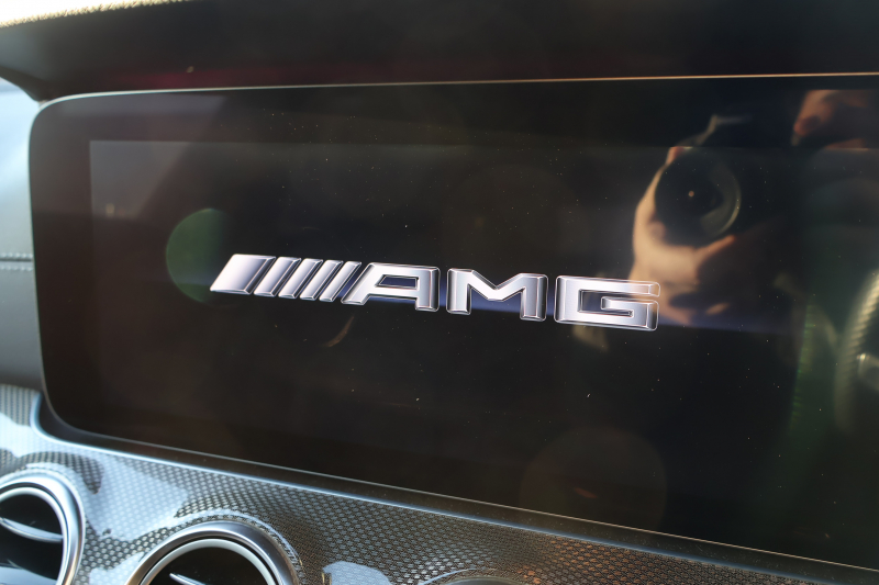 AMG Eクラス E43 4MATIC ｽﾃｰｼｮﾝﾜｺﾞﾝ　ｴｸｽｸﾙｰｼﾌﾞPKG ﾚｰﾀﾞｰｾｰﾌﾃｨPKG ｴｱﾊﾞﾗﾝｽPKG ﾊﾟﾉﾗﾏSR ｷｰﾚｽGO 黒ﾅｯﾊﾟ革 ｼｰﾄﾋｰﾀｰ ﾍﾞﾝﾁﾚｰﾀｰ 純正ﾅﾋﾞ地ﾃﾞｼﾞ 360°ｶﾒﾗ Burmesterｻﾗｳﾝﾄﾞ Applecarplay Android Auto 電動Rｹﾞｰﾄ HUD PTS AMG20ｲﾝﾁAW　2年保証