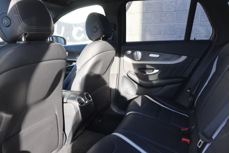 AMG GLC GLC63S 4MATIC+　ﾚｻﾞｰｴｸｽｸﾙｰｼﾌﾞPKG ｴｱﾊﾞﾗﾝｽPKG ﾚｰﾀﾞｰｾｰﾌﾃｨPKG ﾊﾟﾉﾗﾐｯｸSR 黒ﾅｯﾊﾟ革ｼｰﾄ ﾒﾓﾘｰ付ﾊﾟﾜｰｼｰﾄ ｼｰﾄﾋｰﾀｰ ｷｰﾚｽGO 純正ﾅﾋﾞ地ﾃﾞｼﾞ 360度ｶﾒﾗｼｽﾃﾑ PTS Burmester HUD 電動Rｹﾞｰﾄ LEDﾍｯﾄﾞﾗｲﾄ AMG21ｲﾝﾁAW　2年保証