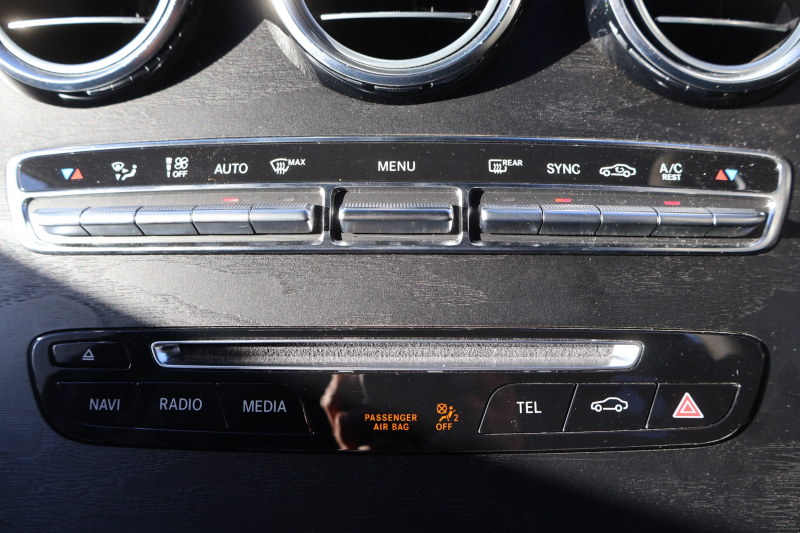 AMG GLC GLC63S 4MATIC+　ﾚｻﾞｰｴｸｽｸﾙｰｼﾌﾞPKG ｴｱﾊﾞﾗﾝｽPKG ﾚｰﾀﾞｰｾｰﾌﾃｨPKG ﾊﾟﾉﾗﾐｯｸSR 黒ﾅｯﾊﾟ革ｼｰﾄ ﾒﾓﾘｰ付ﾊﾟﾜｰｼｰﾄ ｼｰﾄﾋｰﾀｰ ｷｰﾚｽGO 純正ﾅﾋﾞ地ﾃﾞｼﾞ 360度ｶﾒﾗｼｽﾃﾑ PTS Burmester HUD 電動Rｹﾞｰﾄ LEDﾍｯﾄﾞﾗｲﾄ AMG21ｲﾝﾁAW　2年保証