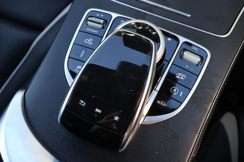 AMG GLC GLC63S 4MATIC+　ﾚｻﾞｰｴｸｽｸﾙｰｼﾌﾞPKG ｴｱﾊﾞﾗﾝｽPKG ﾚｰﾀﾞｰｾｰﾌﾃｨPKG ﾊﾟﾉﾗﾐｯｸSR 黒ﾅｯﾊﾟ革ｼｰﾄ ﾒﾓﾘｰ付ﾊﾟﾜｰｼｰﾄ ｼｰﾄﾋｰﾀｰ ｷｰﾚｽGO 純正ﾅﾋﾞ地ﾃﾞｼﾞ 360度ｶﾒﾗｼｽﾃﾑ PTS Burmester HUD 電動Rｹﾞｰﾄ LEDﾍｯﾄﾞﾗｲﾄ AMG21ｲﾝﾁAW　2年保証