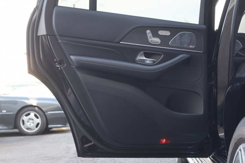 メルセデスベンツ GLS GLS580 4MATIC ｽﾎﾟｰﾂ(ISG搭載ﾓﾃﾞﾙ)　AMGﾗｲﾝ ﾚｰﾀﾞｰｾｰﾌﾃｨPKG ｴﾅｼﾞｬｲｼﾞﾝｸﾞPKG ﾊﾟﾉﾗﾏSR 黒革 ｼｰﾄﾋｰﾀｰ ﾍﾞﾝﾁﾚｰﾀｰ ｽﾃｱﾘﾝｸﾞﾋｰﾀｰ 純正12.3ｲﾝﾁﾅﾋﾞTV MBUX 360°ｶﾒﾗ Burmester 温冷機能付ｶｯﾌﾟﾎﾙﾀﾞｰ HUD LEDﾗｲﾄ AMG21ｲﾝﾁAW　2年保証