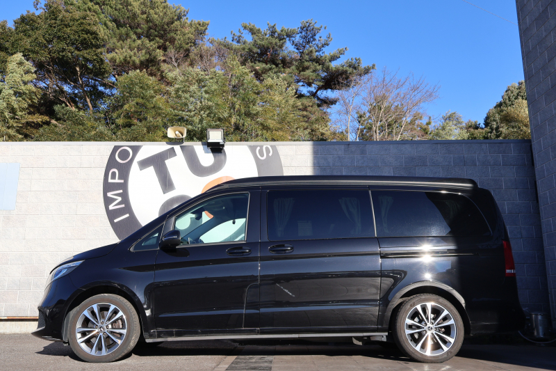 メルセデスベンツ Vクラス V220d ﾏﾙｺﾎﾟｰﾛﾎﾗｲｿﾞﾝ ﾚｰﾀﾞｰｾｰﾌﾃｨPKG　ﾎﾟｯﾌﾟｱｯﾌﾟﾙｰﾌ 最大5名就寝可能 回転式ｼｰﾄ 黒革 ｼｰﾄﾋｰﾀｰ ﾍﾞﾝﾁﾚｰﾀｰ MBUX 純正10.25ｲﾝﾁﾅﾋﾞ地ﾃﾞｼﾞ 360°ｶﾒﾗ 電動ﾃﾞｭｱﾙｽﾗｲﾄﾞﾄﾞｱ 電動Rｹﾞｰﾄ LEDﾍｯﾄﾞﾗｲﾄ 純正18ｲﾝﾁAW　新車保証